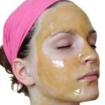 Honey Paste helps in reducing facial redness fast